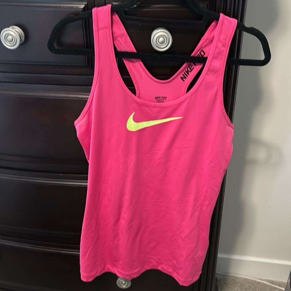 Nike pro running or workout tank top